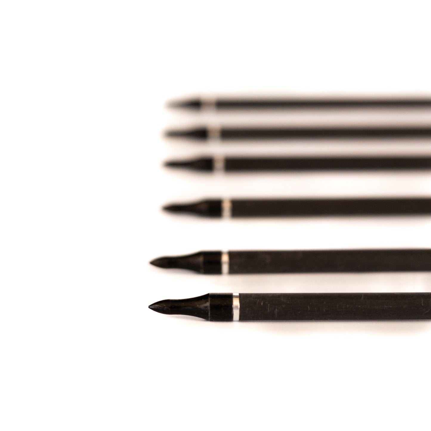Traditional Carbon Arrows - 6 Pack
