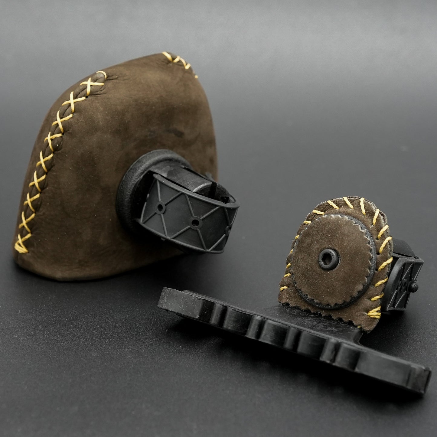 Limb Mount Quiver | 6 Arrow | Strap On | (Black or Brandy)