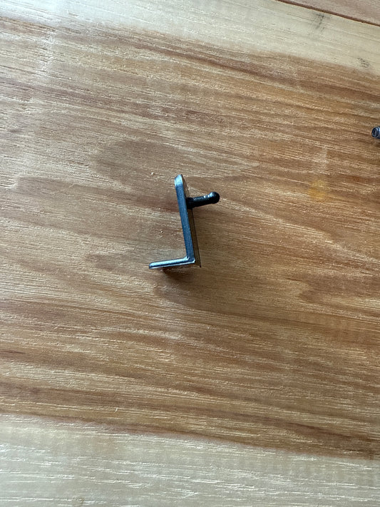 Limb Quiver Pin