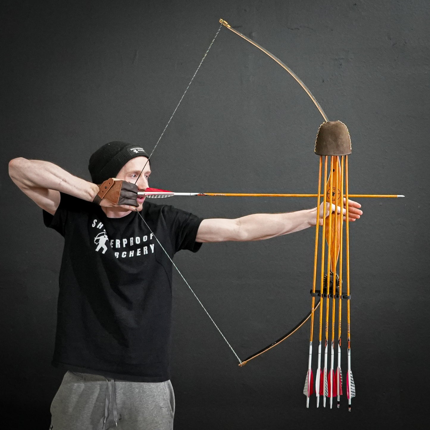 Limb Mount Quiver | 6 Arrow | Strap On | (Black or Brandy)
