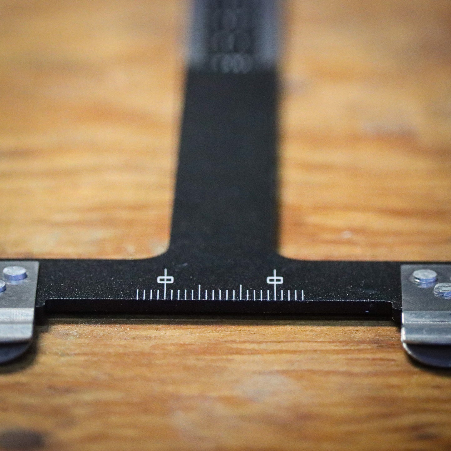 Bow Square (for nocking points/brace height)