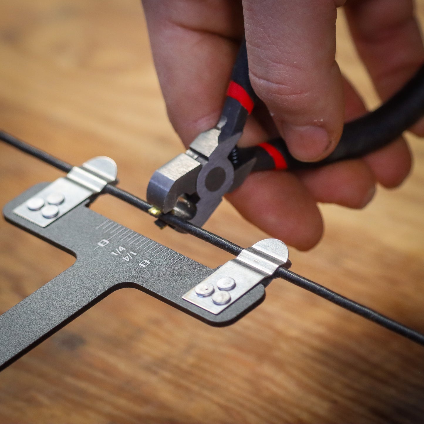 Bow Square (for nocking points/brace height)
